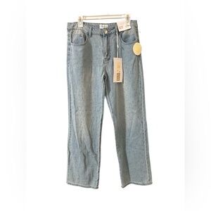 GOGO Blue Straight Leg Jeans Sparkling Details size 9/29 NWT With Repaired Loop